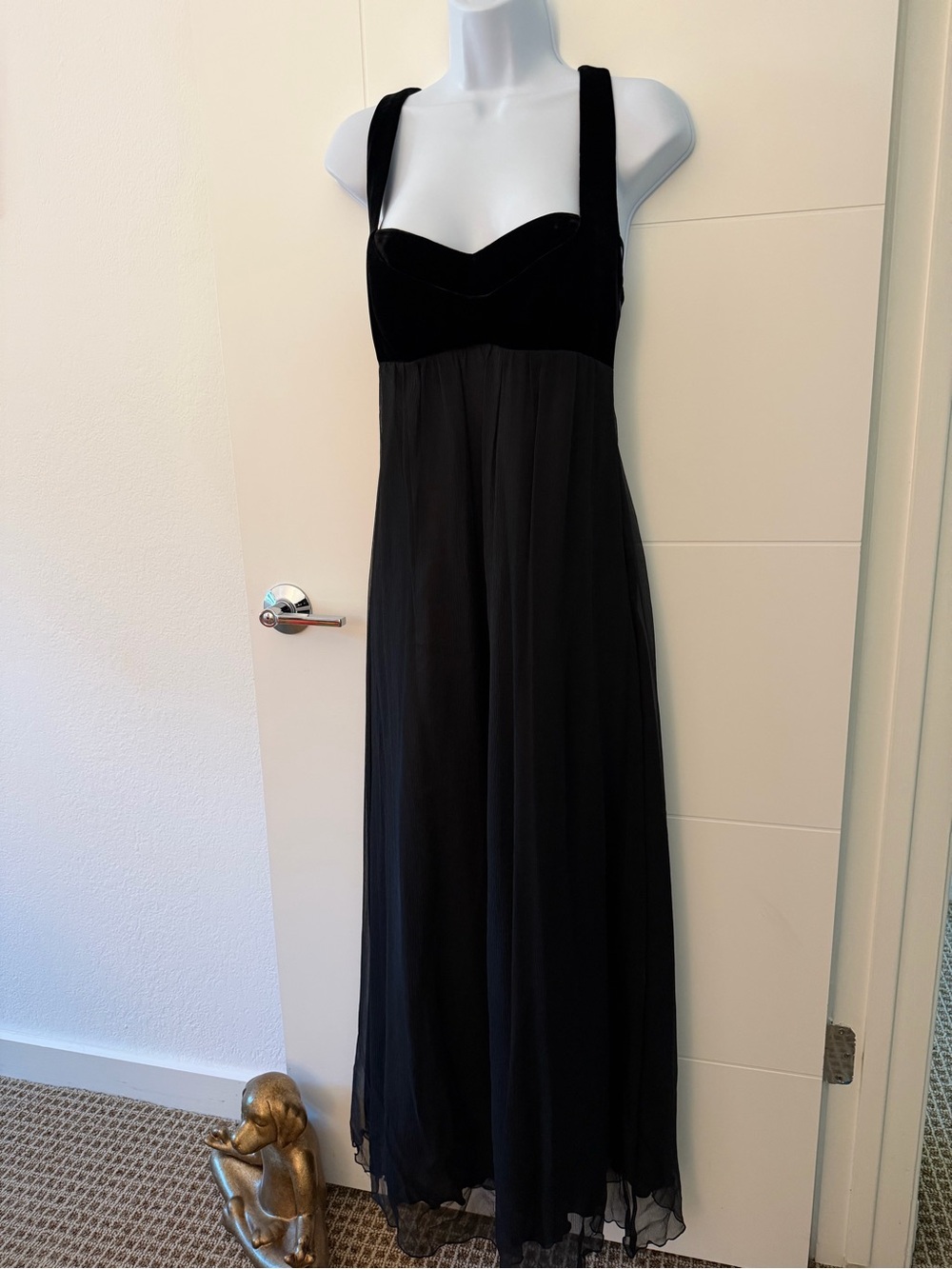 Laundry By Shelli Segal Black Empire Waist Evening Gown